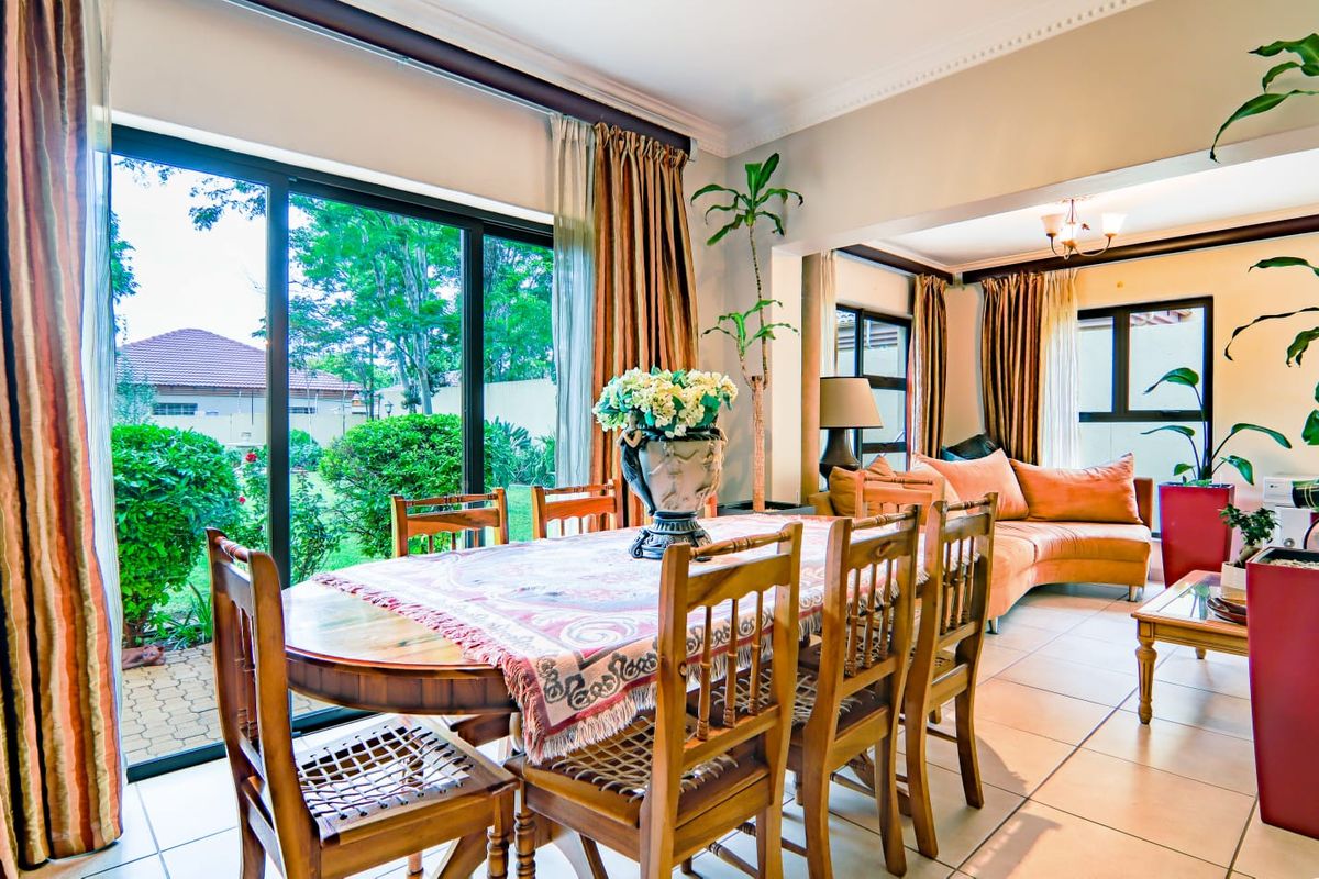Discover an exceptional prime property located in the prestigious and highly sought-after Highveld Estate.  - Photo 4
