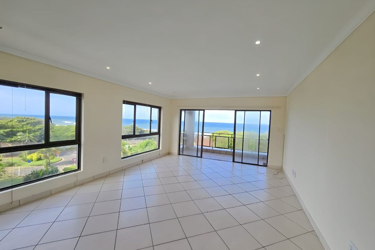 Coastal Living at Its Best – 3-Bedroom Apartment in Blythedale Beach - Photo 3