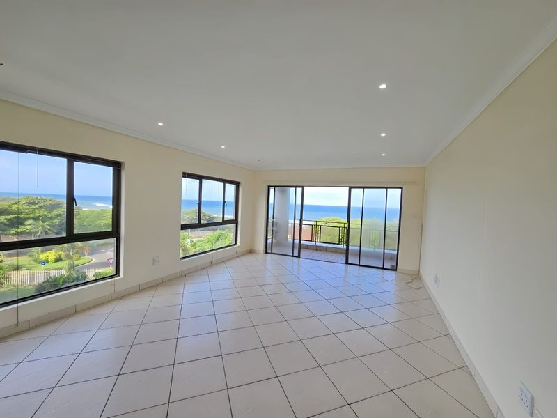 Coastal Living at Its Best – 3-Bedroom Apartment in Blythedale Beach - Photo 3