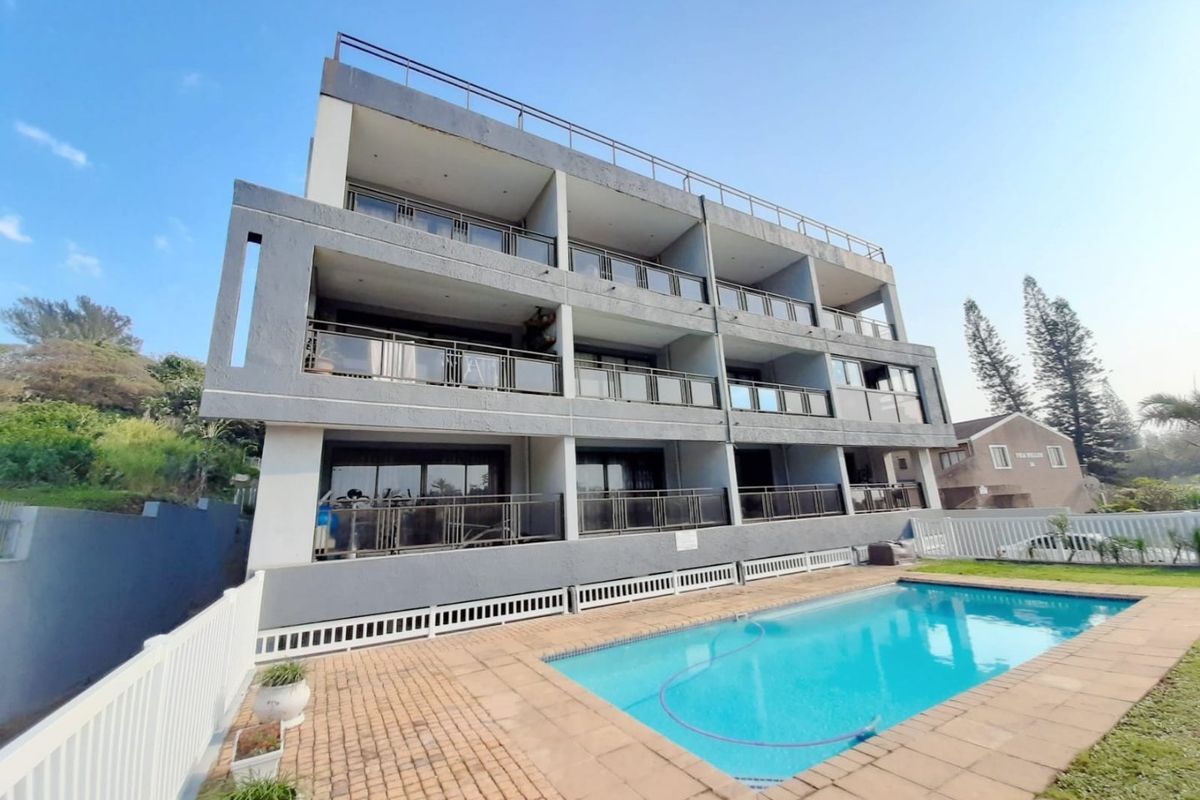 Coastal Living at Its Best – 3-Bedroom Apartment in Blythedale Beach - Photo 2