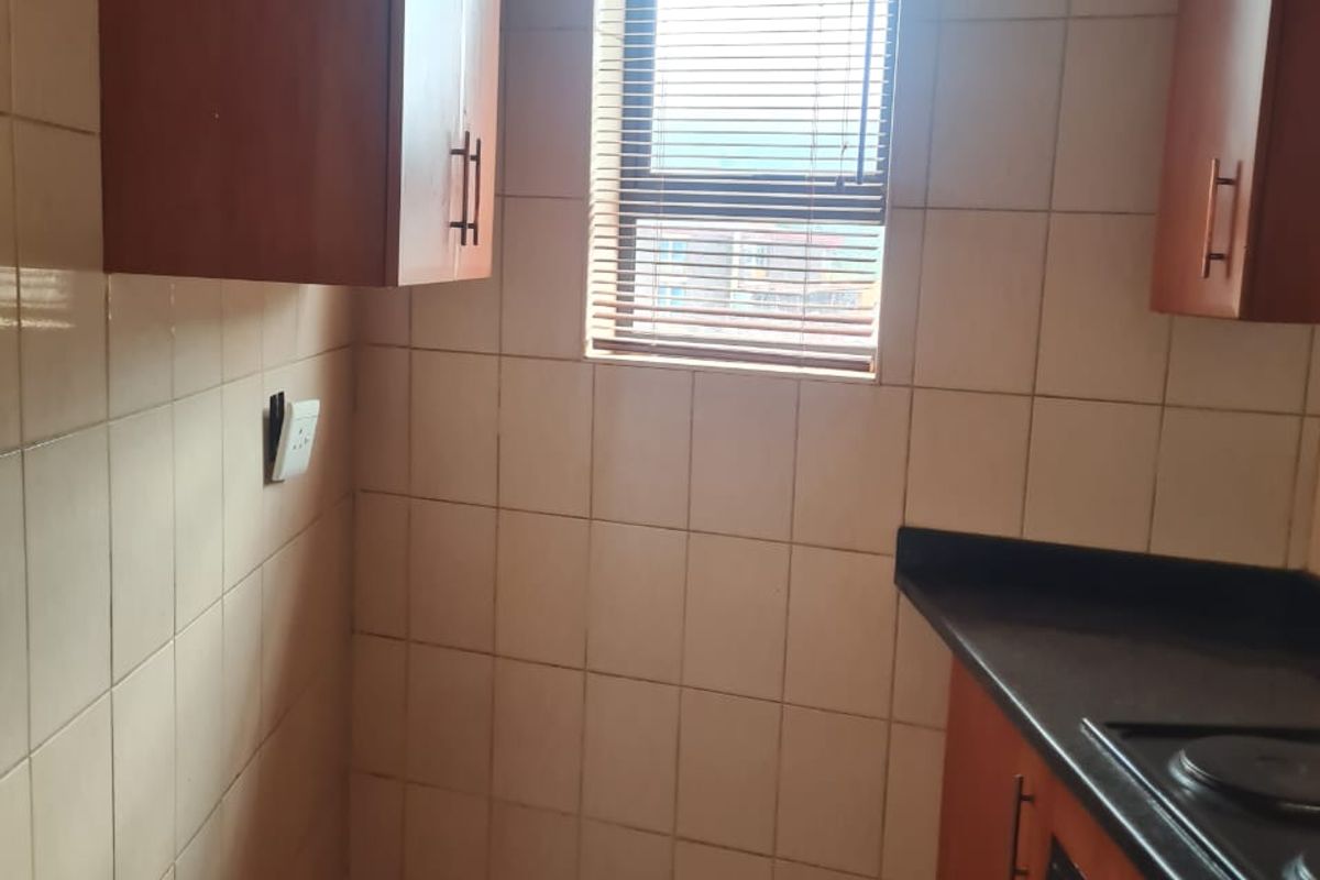 Affordable Apartment in the CBD of Lenasia - Photo 2