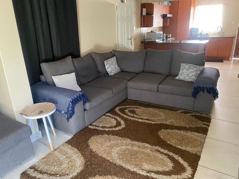 3 Bedroom 2 Bathroom Townhouse in Kyalami Hills - Photo 9