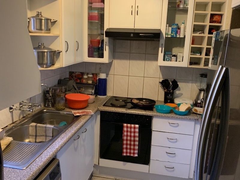 Stylish Ground floor 2 Bedroom Apartment for Sale in Palm Springs Complex.  - Photo 2