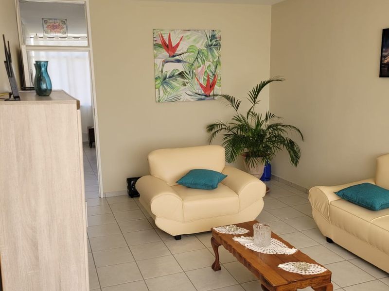 Soaring 13 Stories High, This Sun-Drenched Apartment Offers Breathtaking Panoramic Views You Won't Want to Miss! - Photo 4