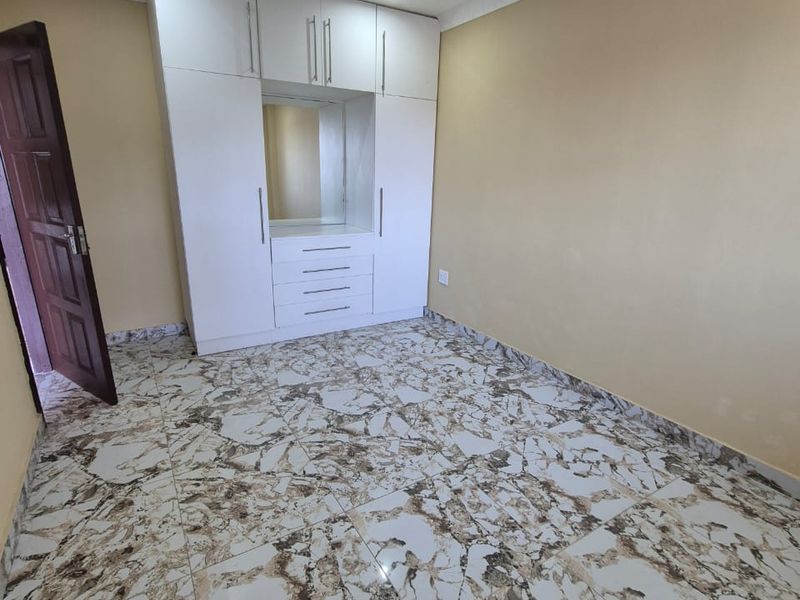 2 Bedroom apartment for rent Bluff - Photo 4