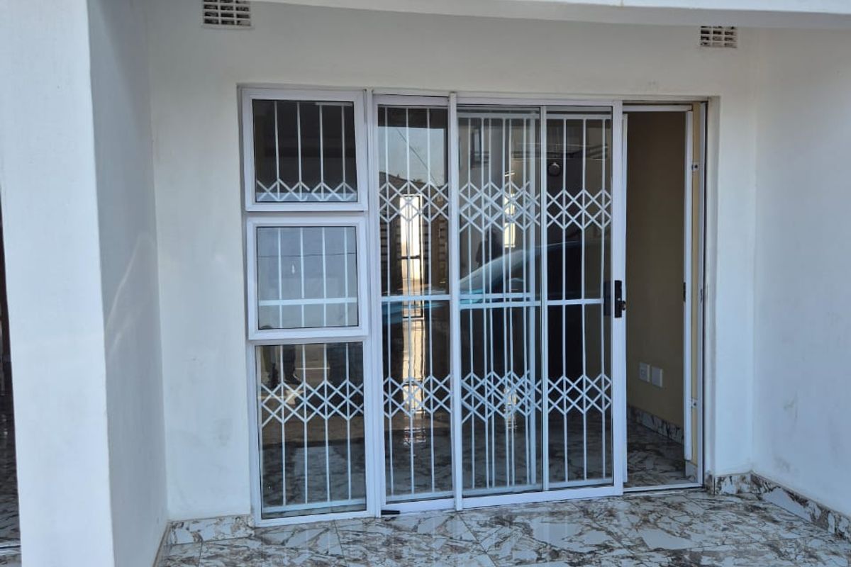 2 Bedroom apartment for rent Bluff - Photo 2