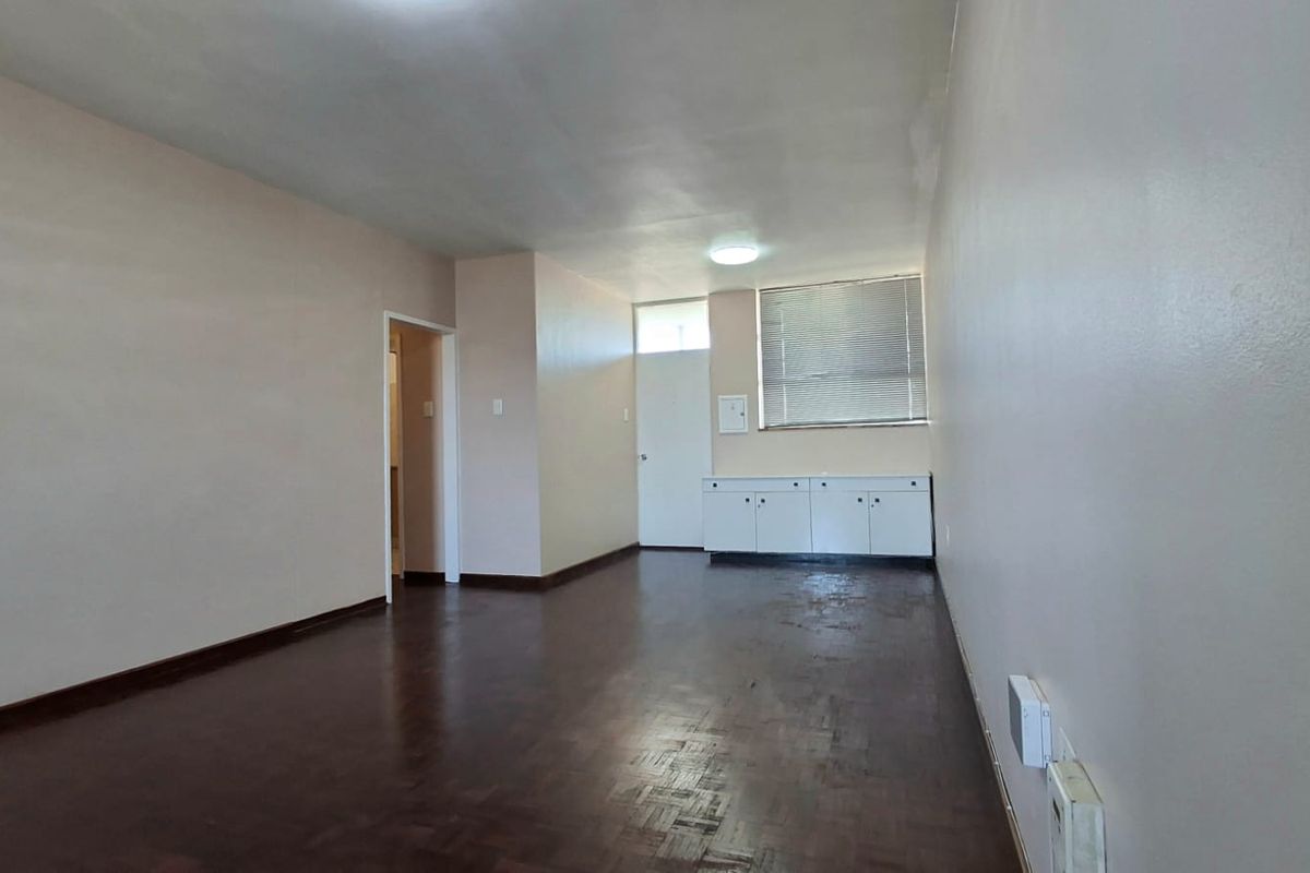 FRESH NEW RELEASE - Best Buy 2/3 Bed - Photo 2