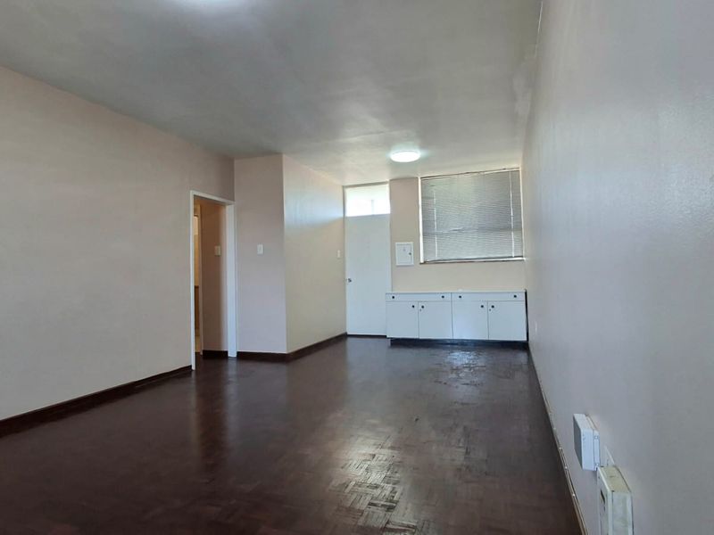 FRESH NEW RELEASE - Best Buy 2/3 Bed - Photo 2