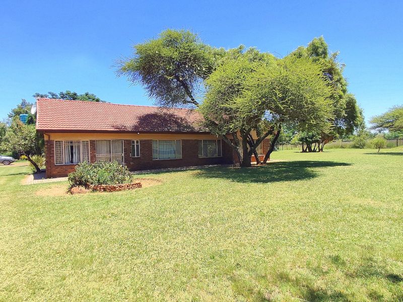 FOR SALE in Andeon!!  Prime 2-Hectare Corner Plot - Photo 3