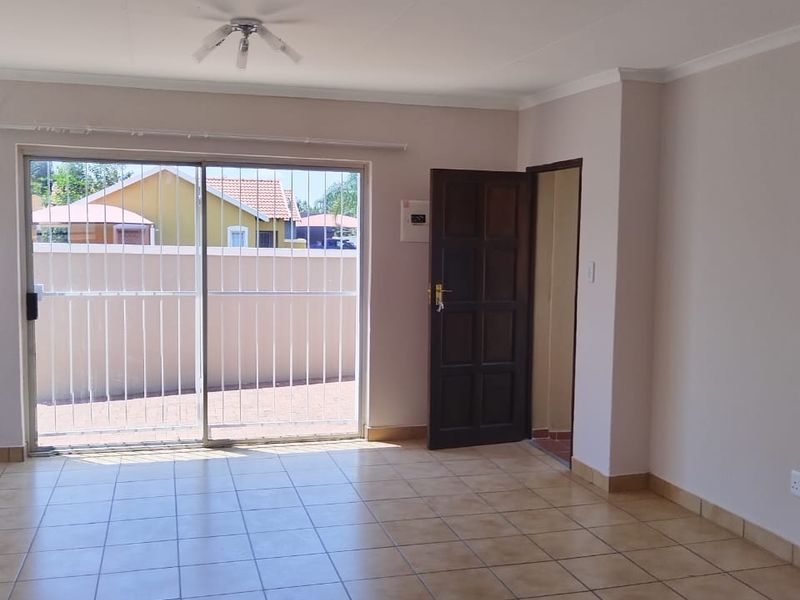 Perfect Two-Bedroom Home in Secure Complex.  Prime Location!!!! - Photo 8