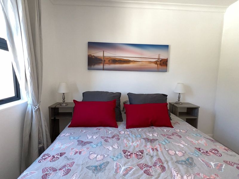 2 Bedroom Apartment For Sale with beautiful views of Table Mountain situated near the CPUT Campus. - Photo 8