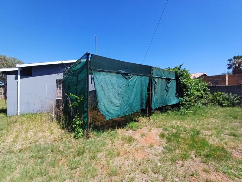 3-Bedroom Home for Sale in Randlespark, Klerksdorp - Photo 2