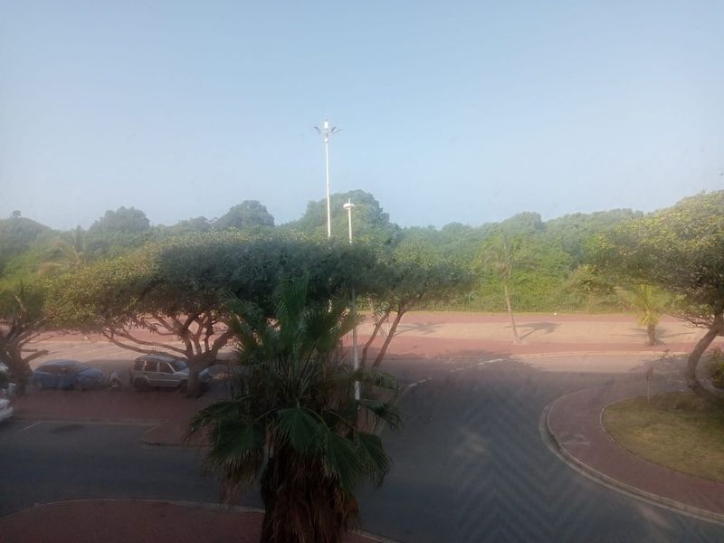 Modern City Apartments for Sale in North Beach, Durban | Priced from R695,000 to R990,000 - Photo 2