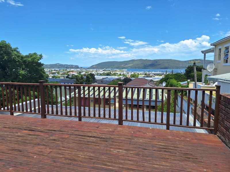 Exquisite double-storey Facebrick home with Lagoon Views - Photo 9