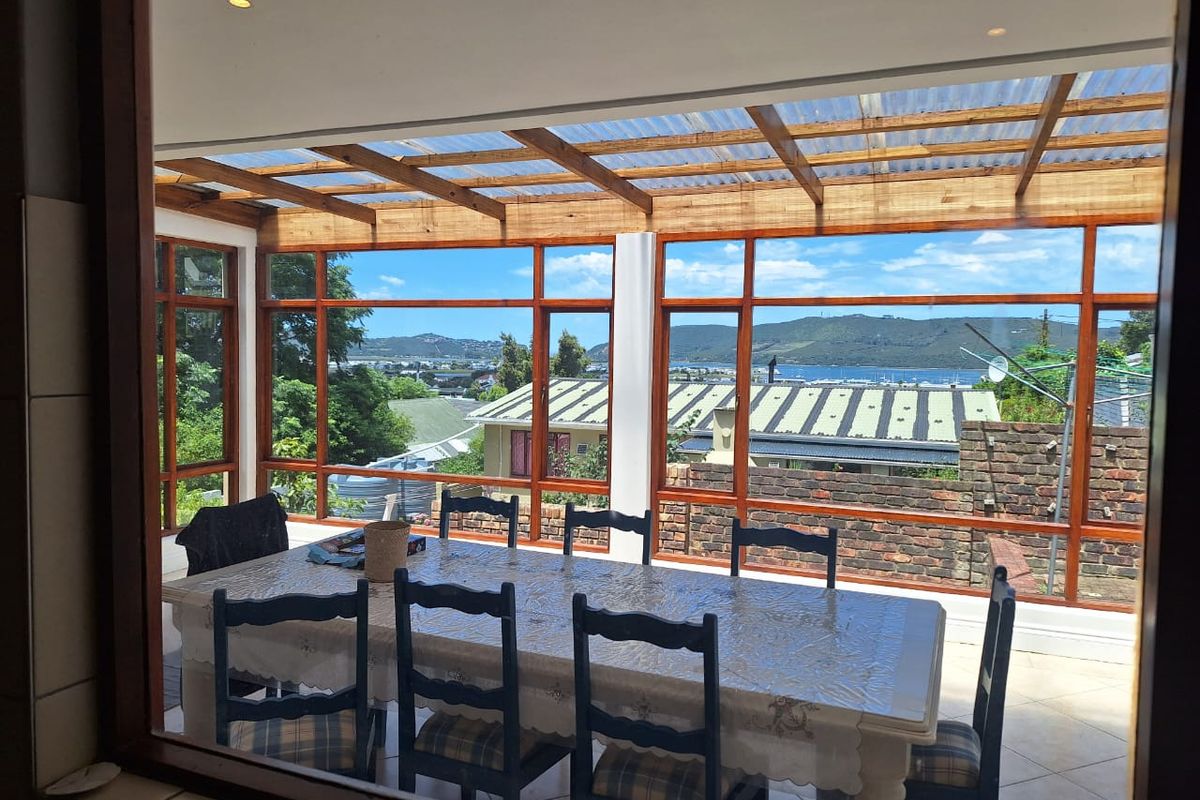 Exquisite double-storey Facebrick home with Lagoon Views - Photo 5