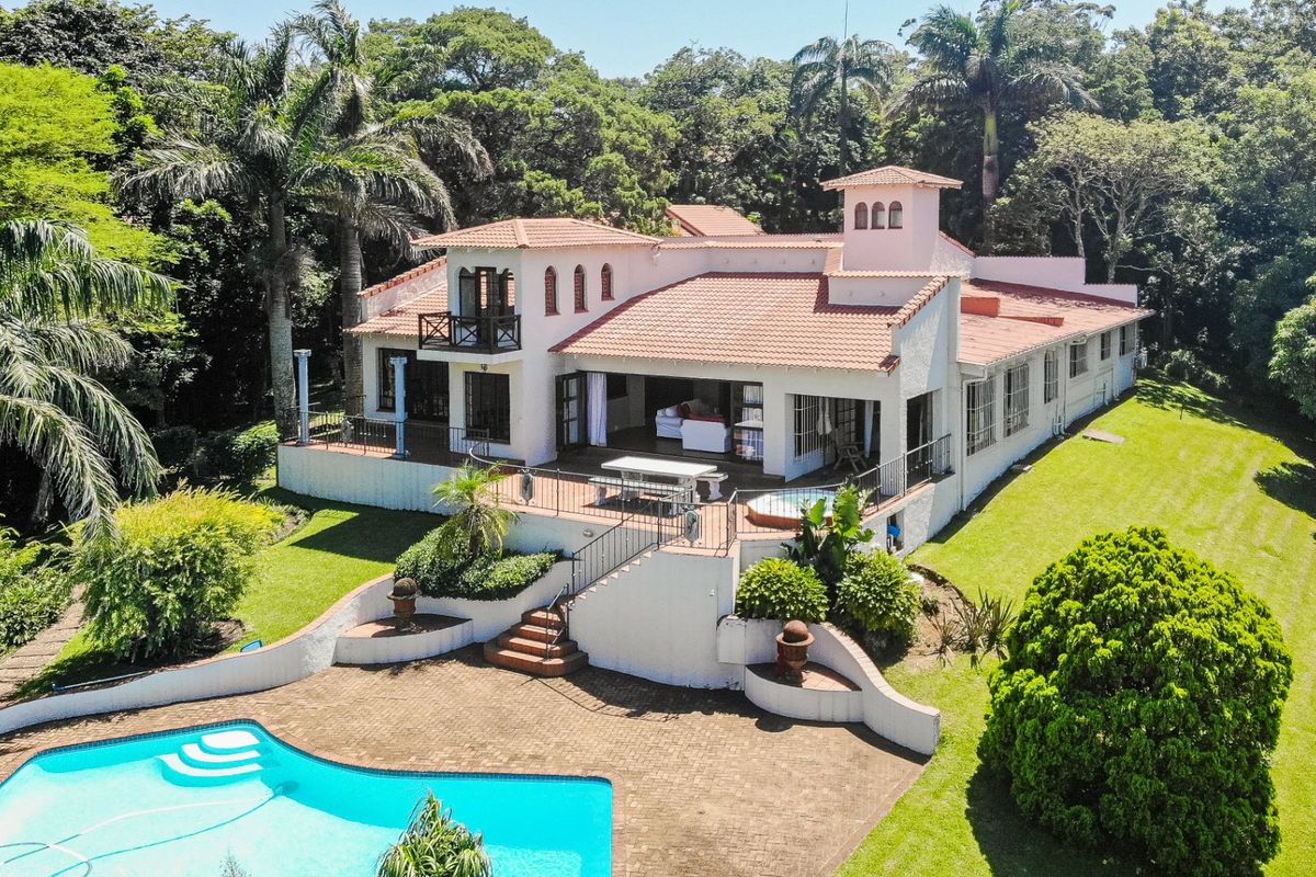 Breathtaking Views Of The Sea - River - And Golf Course  - Photo 2