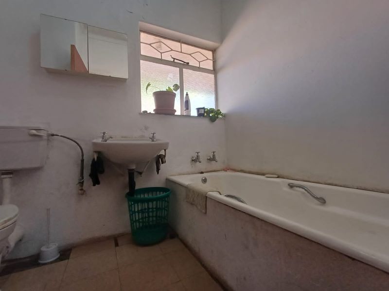 Cozy 2 Bedroom Flat/Apartment for sale in Meiringspark! - Photo 5