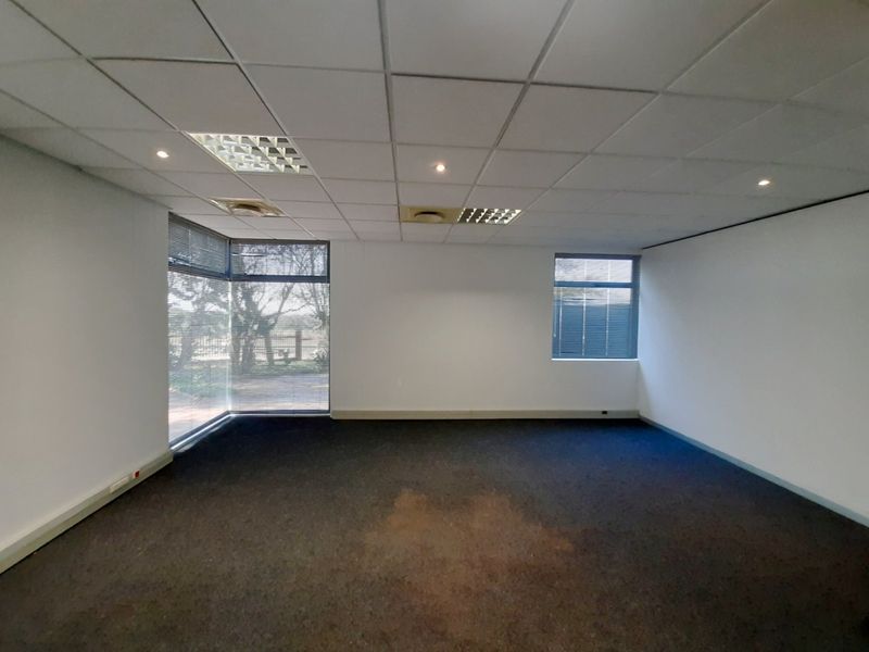 Prime Commercial Property for Sale in La Lucia - Photo 3