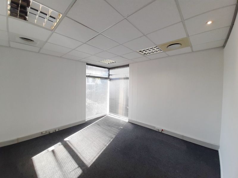 Prime Commercial Property for Sale in La Lucia - Photo 4