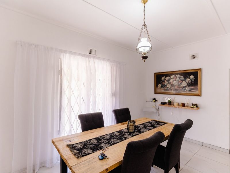 House With Flatlet And Sea Views  - Photo 9