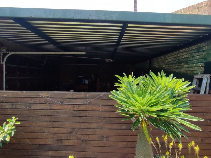 Well-Designed 3-Bedroom Cluster Home with a separate Flatlet for Sale Location: Clubview, Centurion - Photo 4