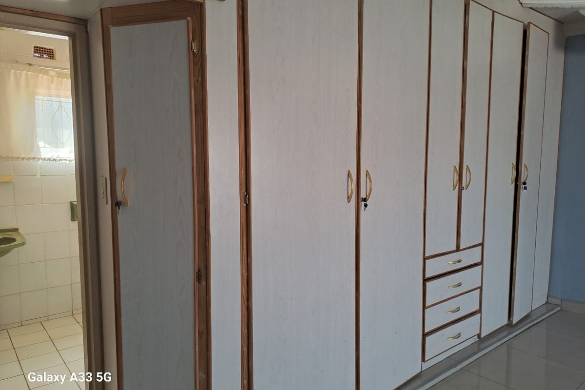 3 Bedroom House For Sale in Makwarela  - Photo 3