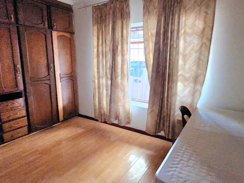 Expansive Home with Outbuilding – Endless Potential! - Photo 8