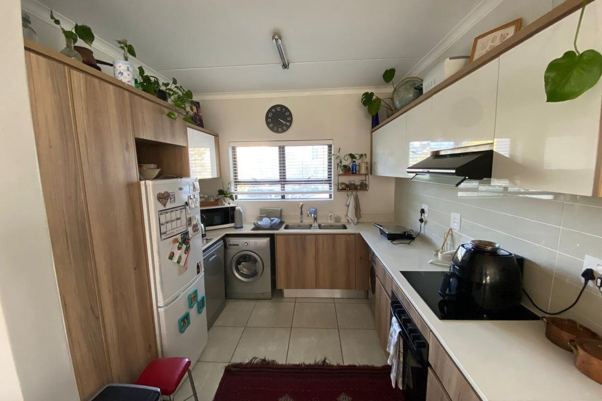 2 Bedroom apartment in The Jade - Photo 5