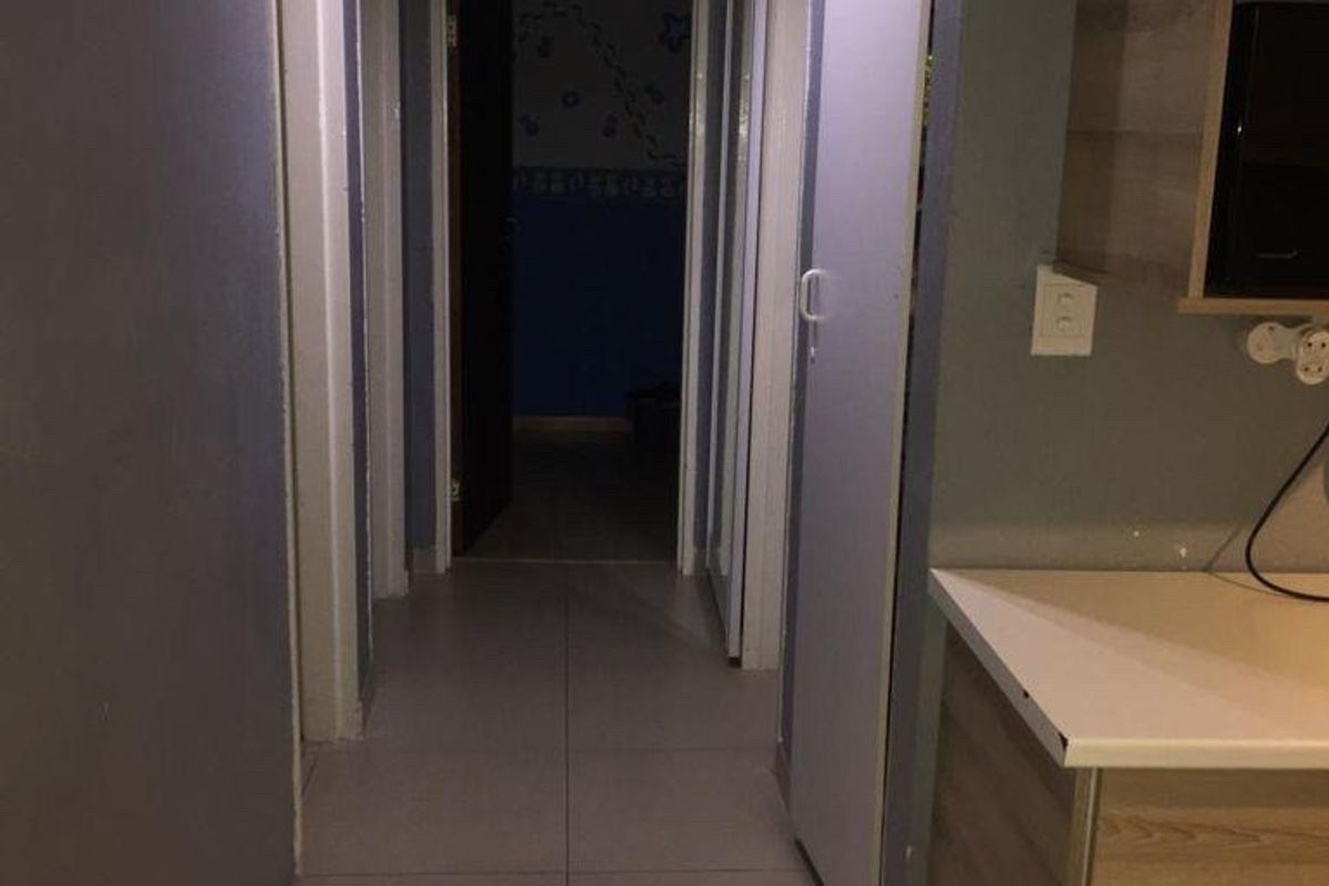 3 Bedroom Simplex For Sale in Mondeor - Photo 4