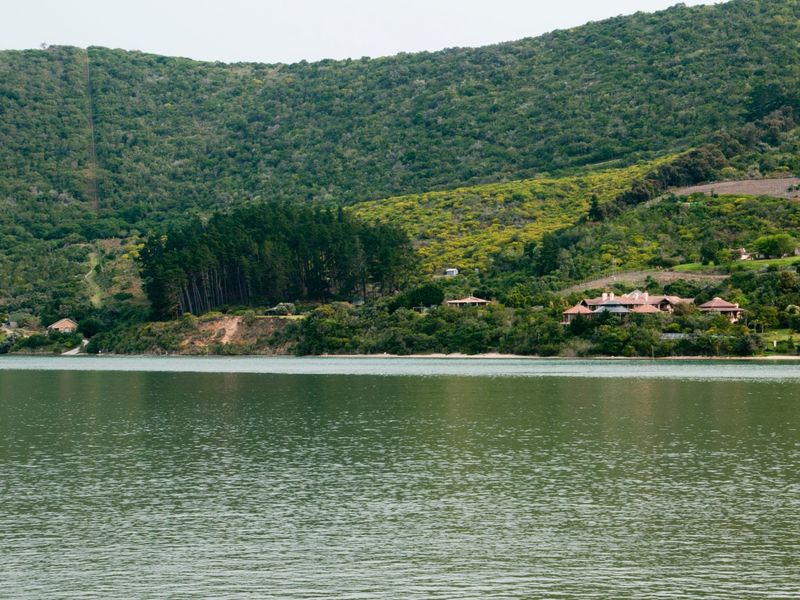 A Private Bahamas-Styled Mansion on Knysna’s Western Heads – A Distinctive One and Only Residence - Photo 2