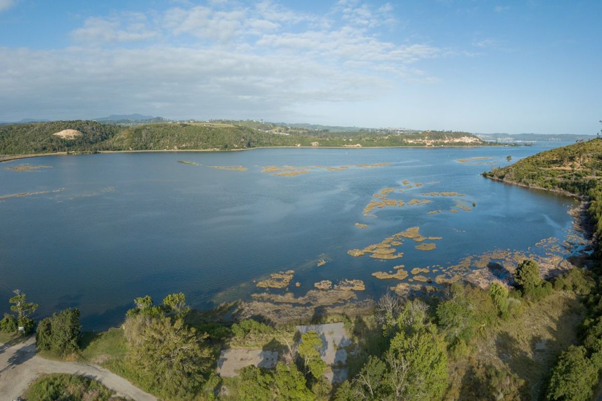 The infamous 'Crabs Creek' alongside Knysna's Estuary ready for development! - Photo 4