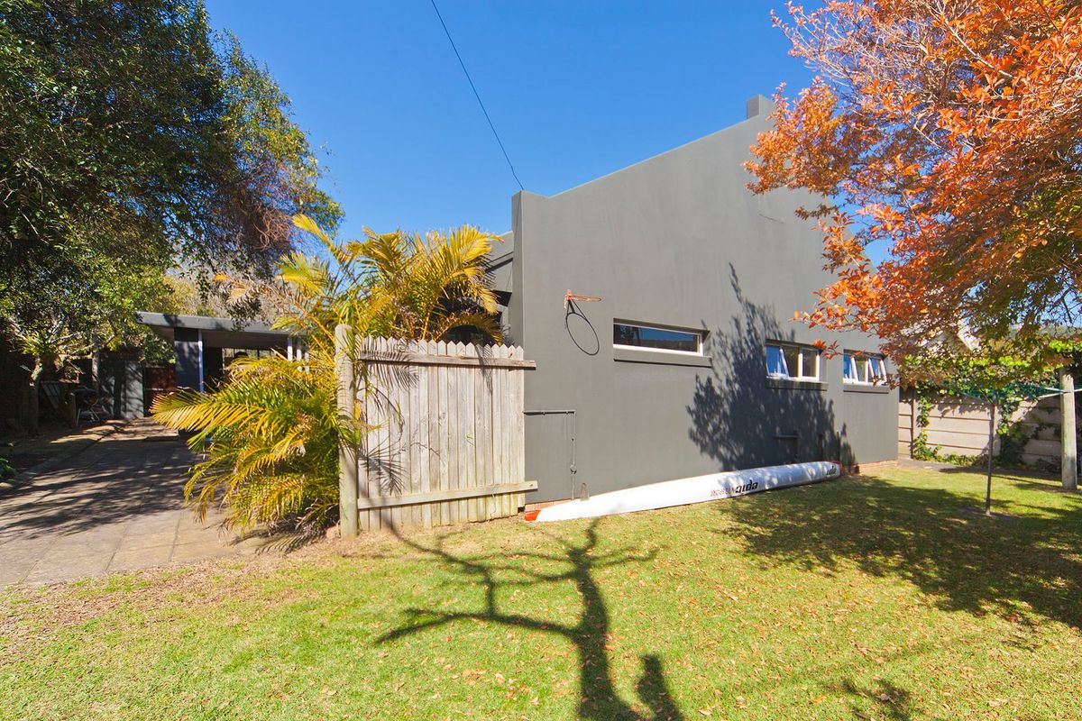 Charming & Comfortable - A great buy on the Island. - Photo 2