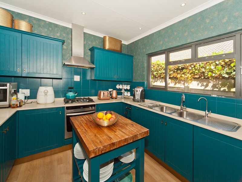 Charming & Comfortable - A great buy on the Island. - Photo 9