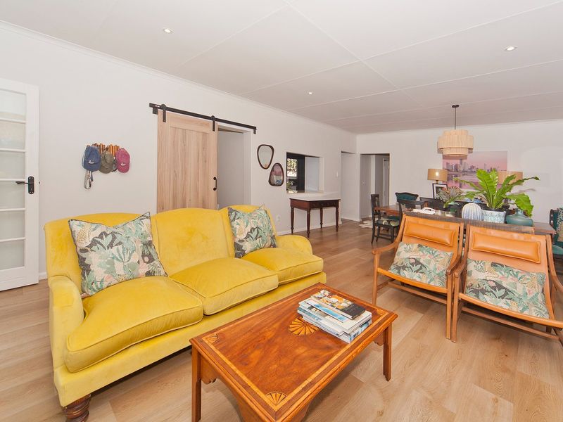 Charming & Comfortable - A great buy on the Island. - Photo 4