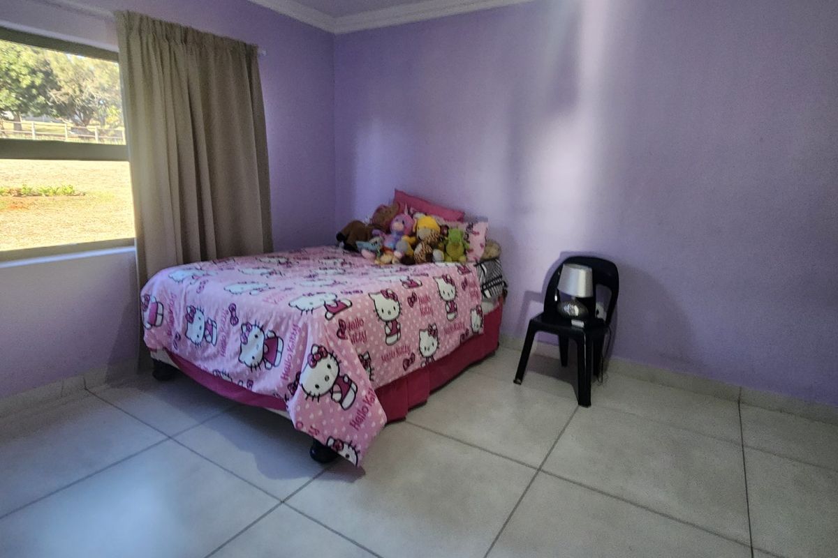 A Doer Upper In Prime Location, Beautiful Estate - Photo 5