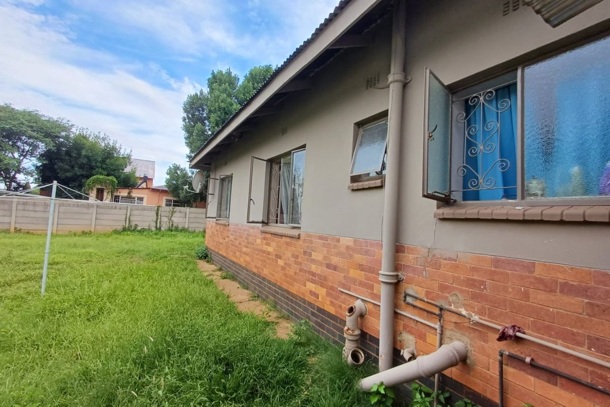 Investment Property with Strong Rental Income in Meiringspark - Photo 5