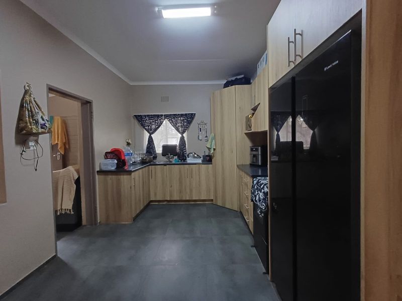 Investment Property with Strong Rental Income in Meiringspark - Photo 10