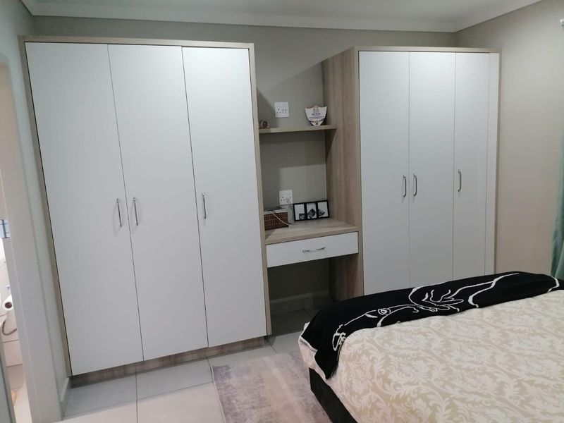 Beautiful 3 bed and 2.5 bath house for sale  - Photo 6
