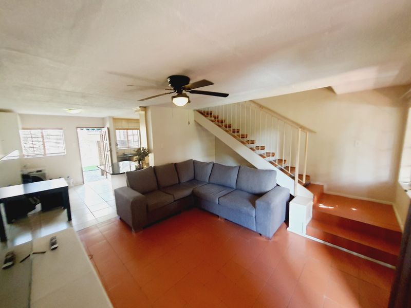 Modern 2-Bedroom Duplex in Sought-After Moreleta Park Complex – Regrettably No Pets Allowed - Photo 7