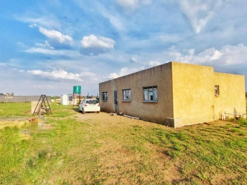 Private, Secure & Scenic Agricultural Holding awaits you  - Photo 8