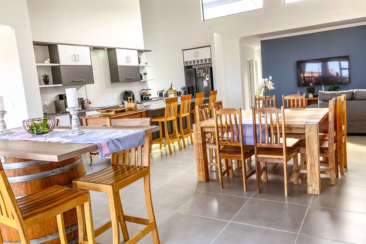 Neat and Beautiful...  Duet House For Sale in Dana Bay !!! - Photo 2