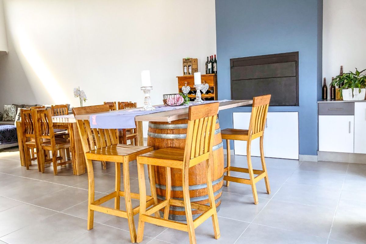 Neat and Beautiful...  Duet House For Sale in Dana Bay !!! - Photo 4