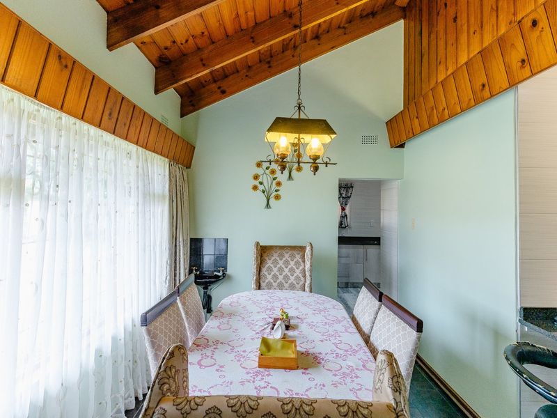 Extremely Well Maintained 4 Bedroom House Plus A 3 Bedroom Second House - Photo 10