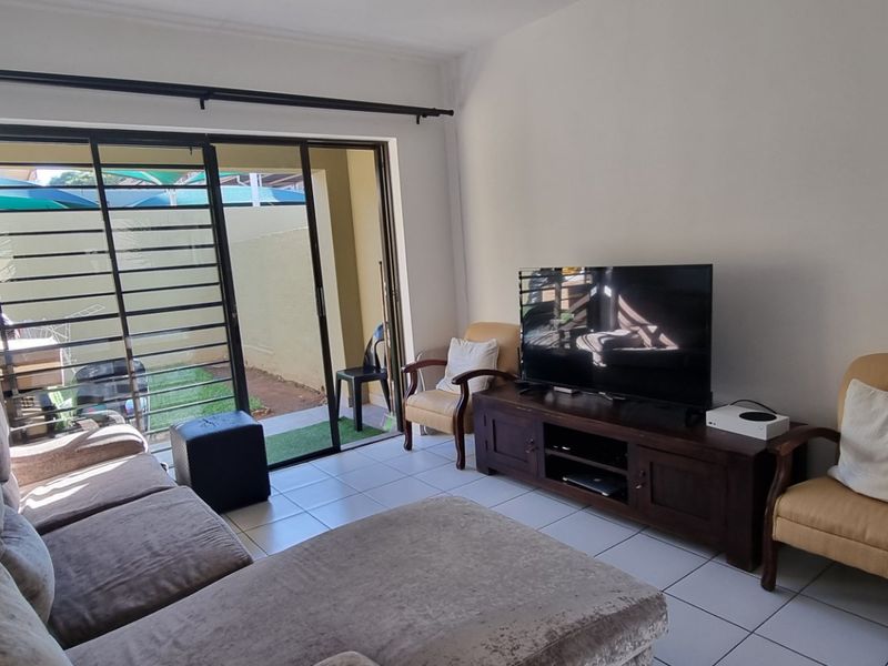 2 Bedroom Simplex For Sale In Ferndale - Photo 8