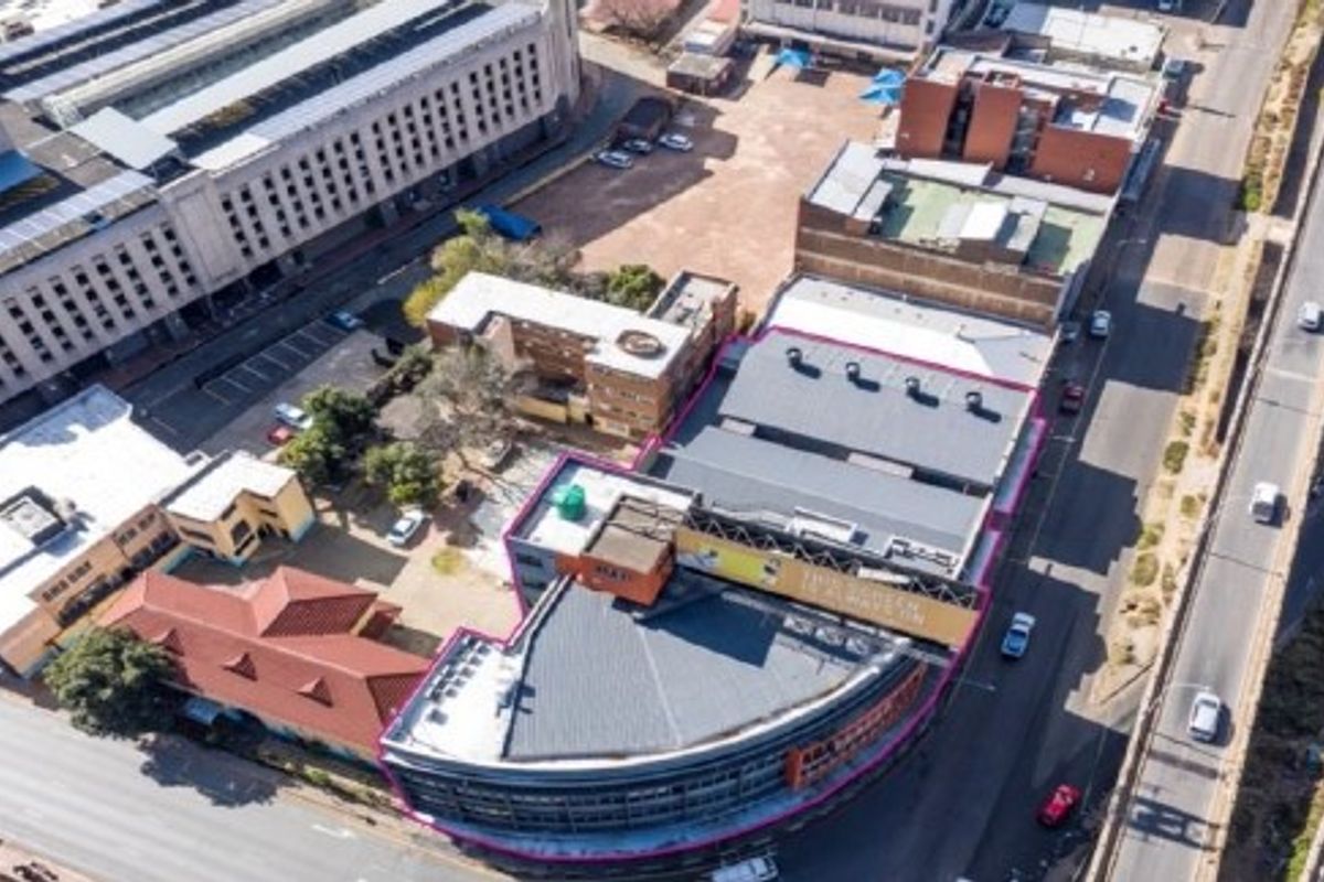 Prime Commercial Property with M2 Highway Exposure  - Photo 3