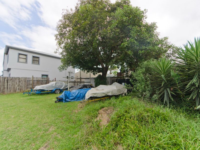 DOUBLE ENTRANCE PROPERTY: 11 TIDE STREET AND WATERFRONT DRIVE - Photo 7