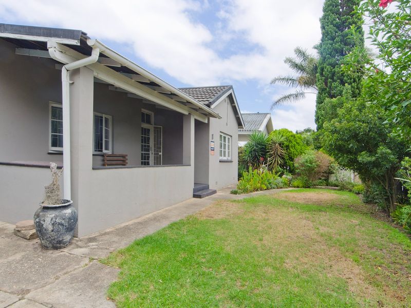 DOUBLE ENTRANCE PROPERTY: 11 TIDE STREET AND WATERFRONT DRIVE - Photo 5