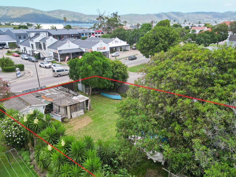 DOUBLE ENTRANCE PROPERTY: 11 TIDE STREET AND WATERFRONT DRIVE - Photo 2