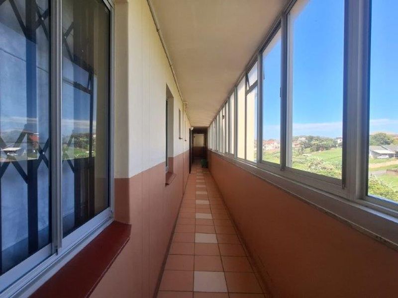 Awesome Ocean Views Apartment! - Photo 7