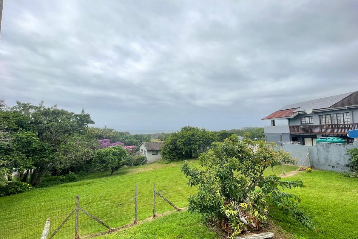 Prime 1,035m2 Vacant Stand – Cleared, Flat & Ready to Develop! - Photo 2